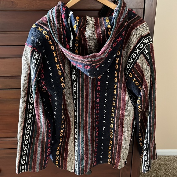 Medium gender nutral Baja hoodie. - Picture 2 of 3